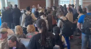 Two packed Delta planes forced to spend entire night stuck on RUNWAY