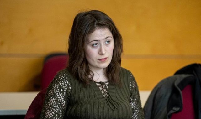 US woman who fatally stabbed man is spared jail