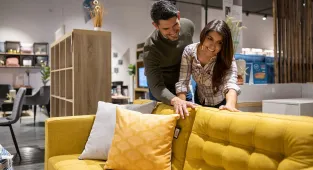 Wayfair rival mulls bankruptcy, sparks fear for 250 stores
