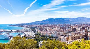 World's friendliest city for expats revealed as sunny seaside hotspot