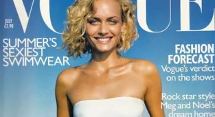 Amber Valletta was a '90s model... see her now