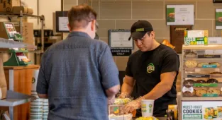 America's largest sandwich chain quietly shutters 631 locations