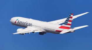 American Airlines flight makes diversion at Nashville Airport