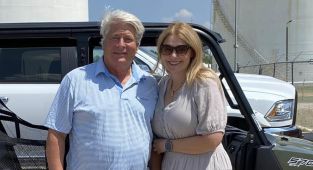American oil magnate and family indicted over scheme linked to cartels
