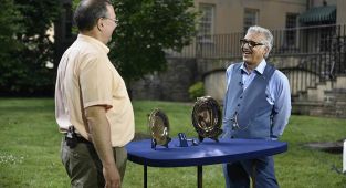 Antiques Roadshow star arrested for stealing hits back