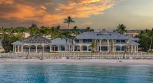 'Billionaires' row' takes over once peaceful Florida paradise