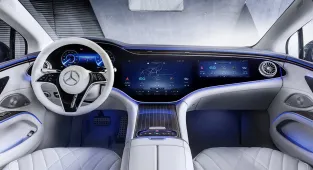 Auto reviewer shreds 'dumb' car features nobody wanted