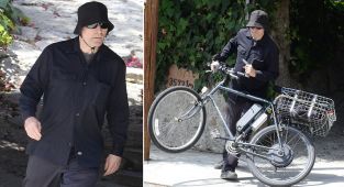Back to the Future star is unrecognizable on rare outing