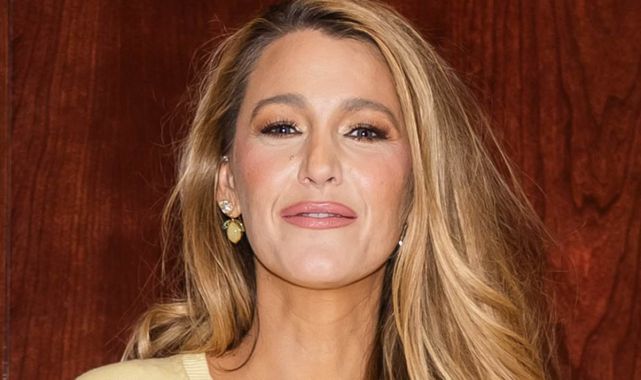 Blake Lively shares cringey post after being iced out by Taylor Swift