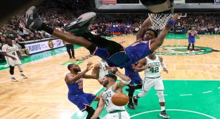 Brunson, Anunoby, Knicks stun Celtics in Game 1, steal playoffs home court