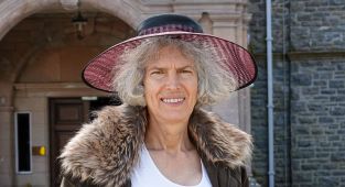 Castle-owning 'Lady of the manor' says she is 'lynch mob' victim