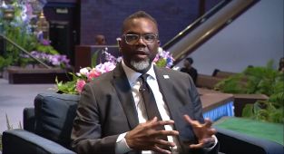 Chicago mayor facing federal probe for alleged racial discrimination