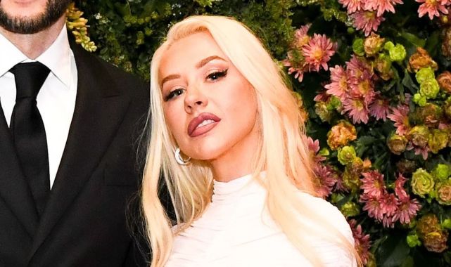 Christina Aguilera flaunts new look amid surgery and Ozempic rumors