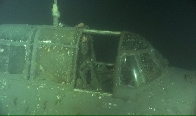 Divers make incredible discovery hunting missing haunted submarine