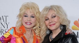 Dolly Parton's sister slams Kid Rock for low US birth rates comment