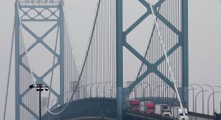 Dozens of members of Tren de Aragua migrant gang caught in at border