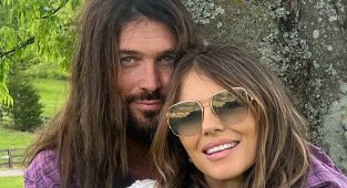Elizabeth Hurley gives MAJOR update on romance with Billy Ray Cyrus