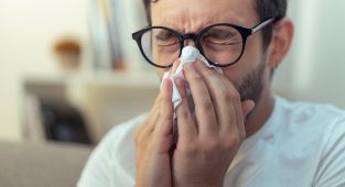 Experts warn allergies are causing wave of embarrassing sexual issues