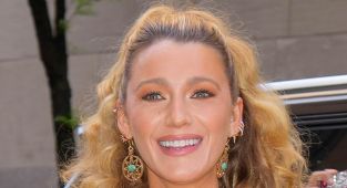 Fans spot member of Blake Lively's inner-circle on Taylor Swift outing