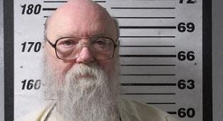Furious final words of death row's oldest inmate as he is executed