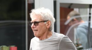 Harrison Ford showcases shock ripped frame at 82