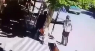 Horrifying moment Iranian father 'brutally stabs daughter to death'