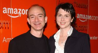 How Jeff Bezos' ex-wife Mackenzie Scott still has the upper hand