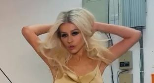 Inside Christina Aguilera's gruelng diet and fitness regime