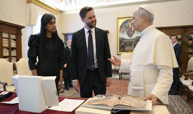 JD Vance's wife Usha stuns in VERY affordable dress to meet Pope Leo
