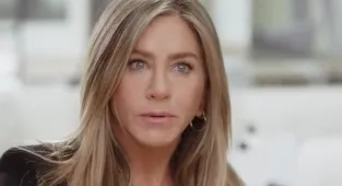 Jennifer Aniston is abandoning LA... as dark private struggle emerges