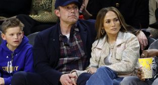 Jennifer Lopez reveals what she told twins about Ben Affleck divorce
