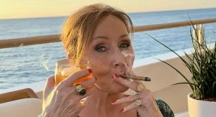 JK Rowling gives decisive four-word verdict on new Harry Potter cast