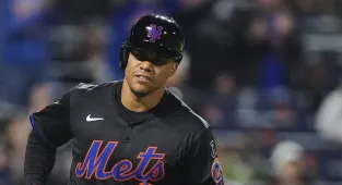 Juan Soto sends message to angry Yankees fans