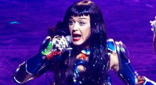 Katy Perry suffers huge humiliation on latest leg of Lifetimes Tour