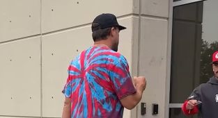 Kelce returns for Chiefs camp amid low-key offseason with Taylor Swift