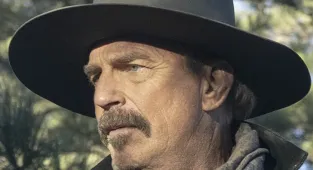 Kevin Costner sued by Horizon stunt double over 'violent' rape scene