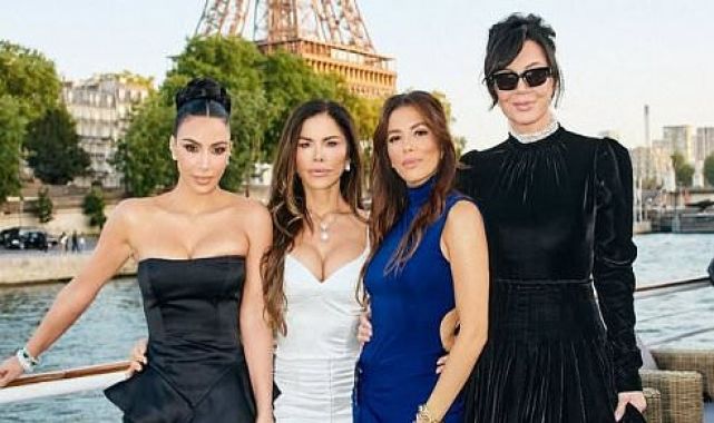 Kris Jenner towers over pals as speculation about her height continues