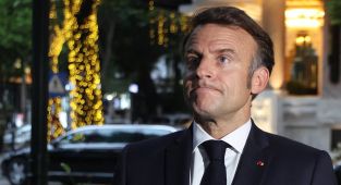 Macron demands Trump to take crushing action against 'liar' Putin