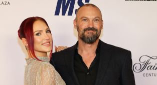 Megan Fox's ex Brian Austin Green can't stop kissing his fiancee