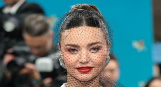 Miranda Kerr steals the spotlight at the 2025 Met Gala in New York