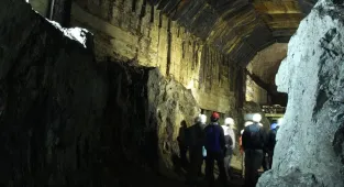 Mystery letter 'reveals location of Nazi gold train in secret tunnel'
