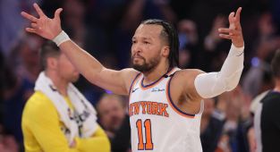 New York Knicks stay alive with crucial Game 5 win over the Pacers