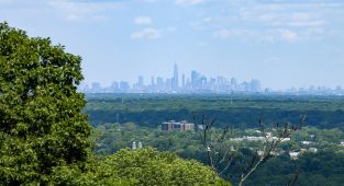 NFL billionaire wants to build 500 homes on 'dangerous' NJ mountain
