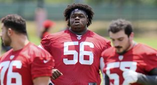 NFL rookie set to become heaviest player in league HISTORY stuns fans