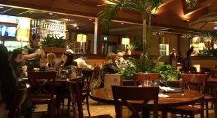 Olive Garden-owner abruptly shuts a third of its restaurants