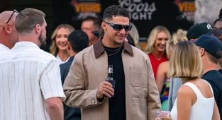 Patrick and Brittany Mahomes welcome stars to Las Vegas charity event