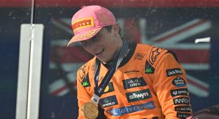 Piastri beats Norris at F1 Miami GP to extend championship lead