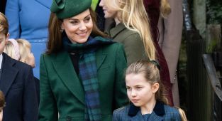 Princess Charlotte and her mother Kate's 'swan-style' bond revealed