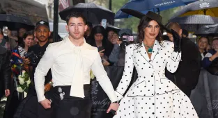 Priyanka Chopra and Nick Jonas look 'out of sync' at Met Gala