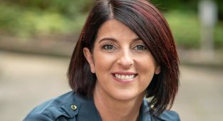 Professional declutter shares tips to eliminating mess from home